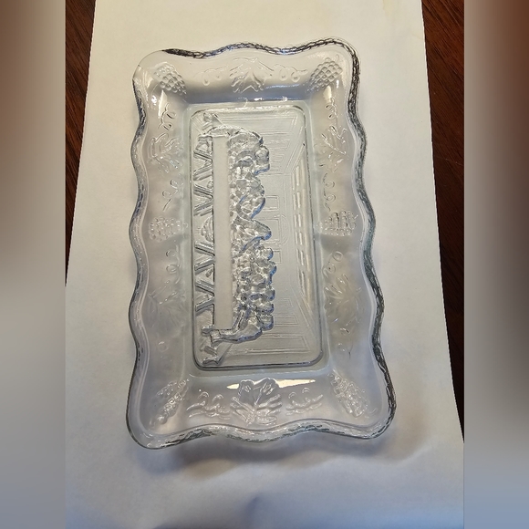 Tiara Glass Last Supper Trinket Tray Blue - Picture 11 of 12